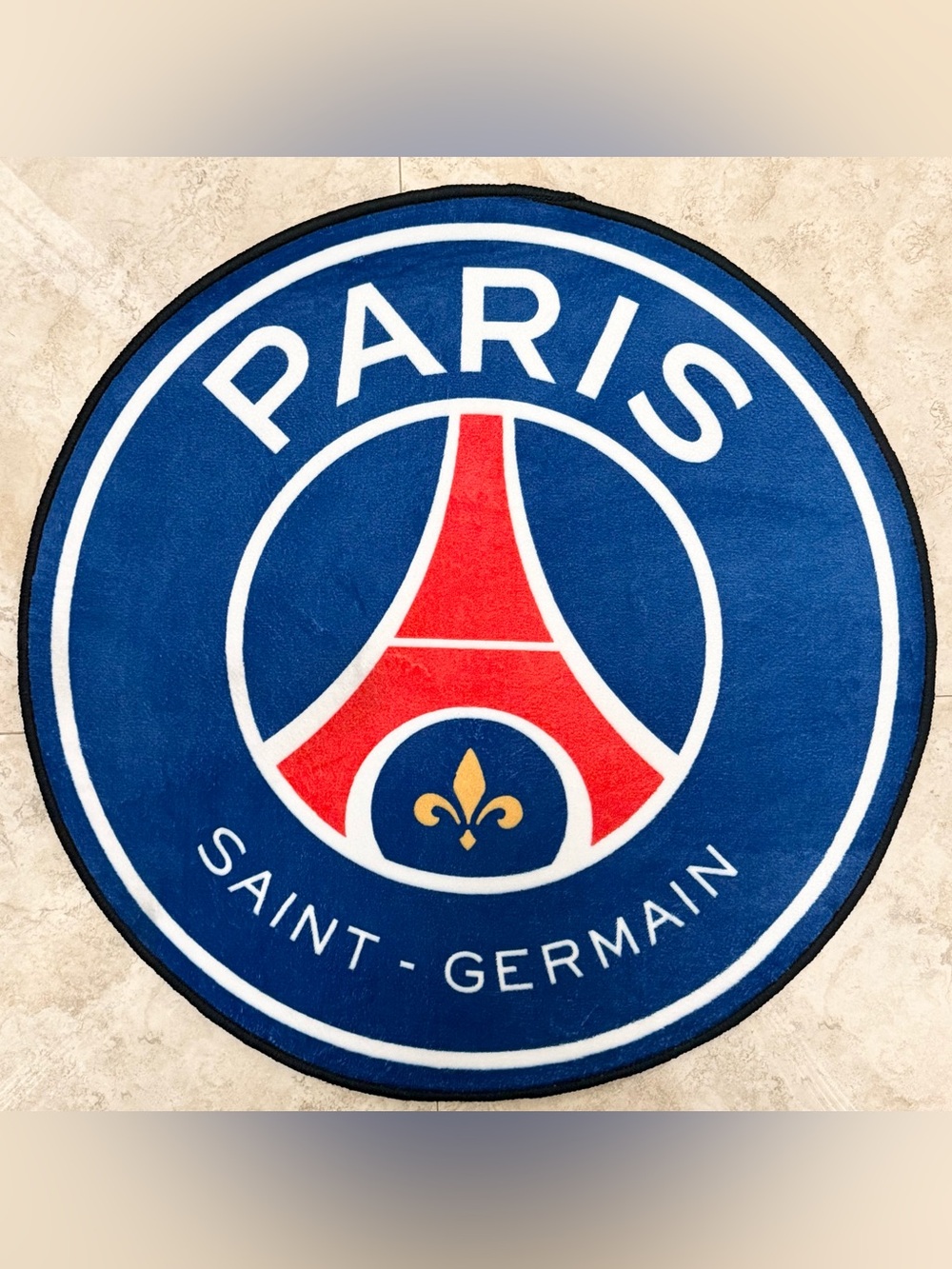 PSG Paris Saint-Germain 24” Round Soft Fuzzy Soccer Rug